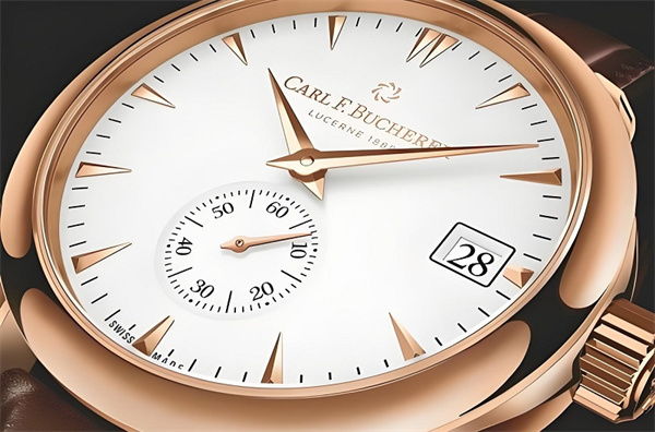 宝齐莱手表表蒙有划痕原因是什么（保养与修复的常见误区解析）（图）