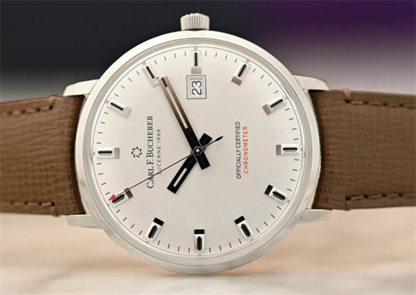 宝齐莱手表机芯里面有划痕处理方法深度解析（图）